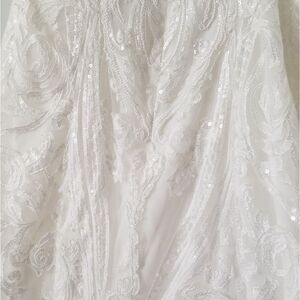 Additional photos of Kitty Chen Camilla